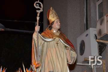 Procesión religiosa de San Gregorio y actuación del humorista Maestro Florido (Foto Francisco Javier Santana y TA)